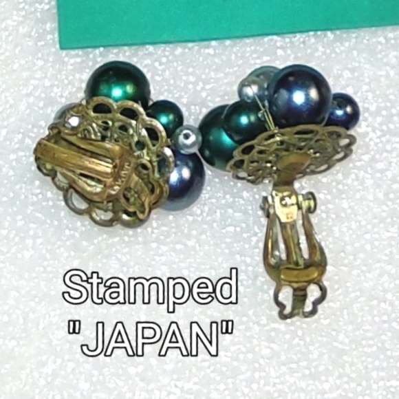 2 pr Clip-on Vintage Earrings REDUCED - Picture 9 of 16